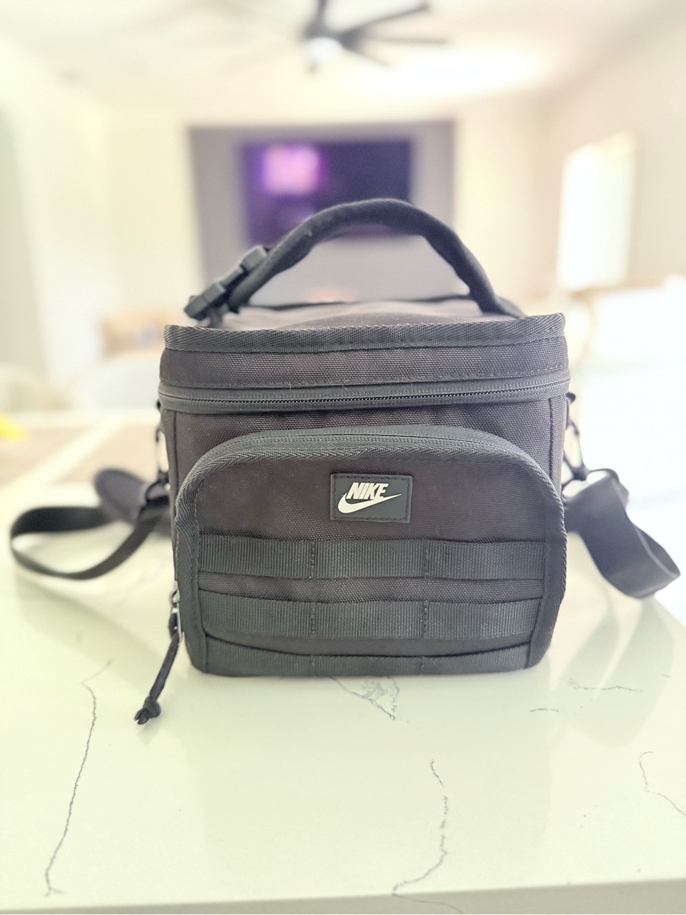 Nike Futura Lunch Tote